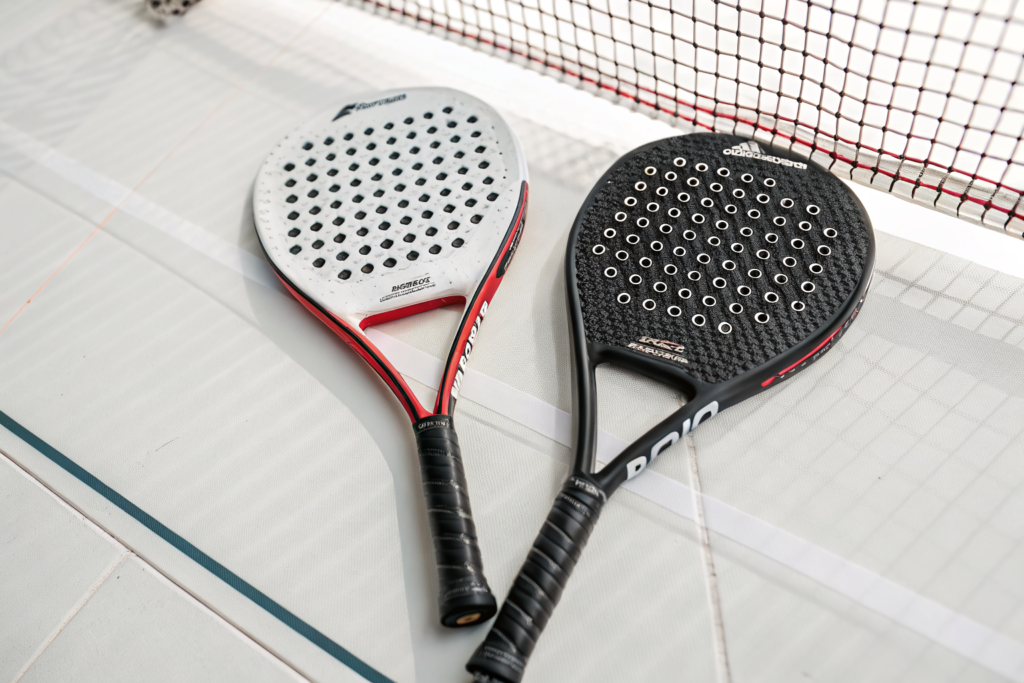 Carbon Fiber vs Fiberglass Padel Rackets: Which Should You Choose ...